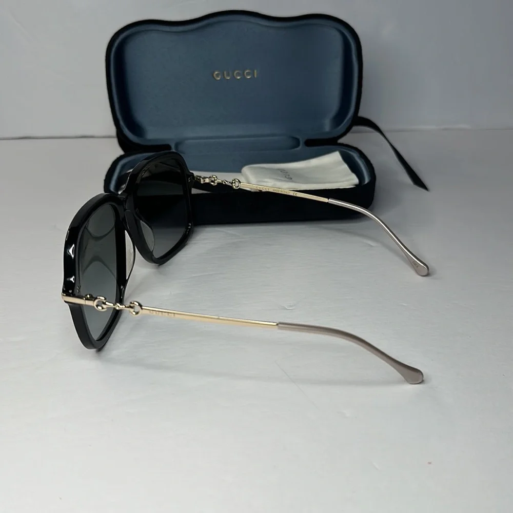 💯 - New Authentic Women's Rectangle Oversized Gg0887s 001 57mm Sunglasses - Picture 9 of 13